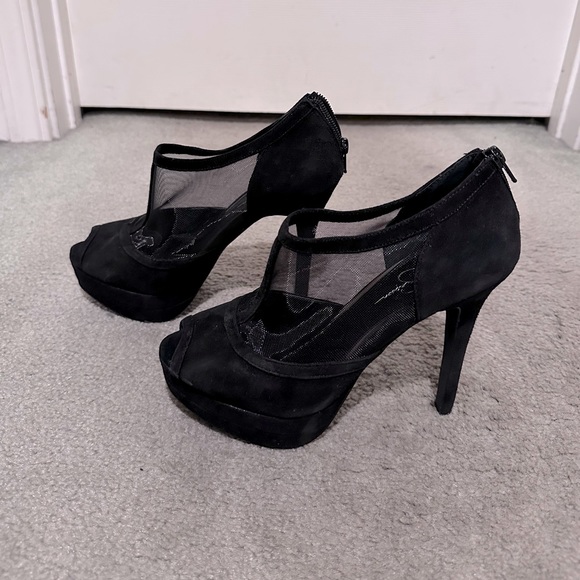 Jessica Simpson Suede Peep Toe Platform Pumps - Picture 1 of 3